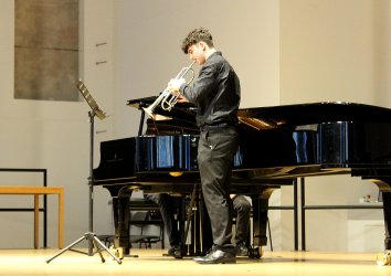 Foto: Louis Lange Galerie-Bild 1